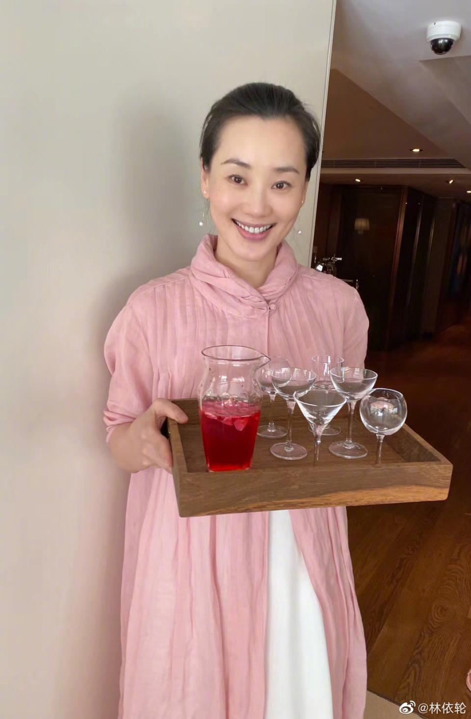 林依轮和前妻,林依轮老婆和许晴什么关系