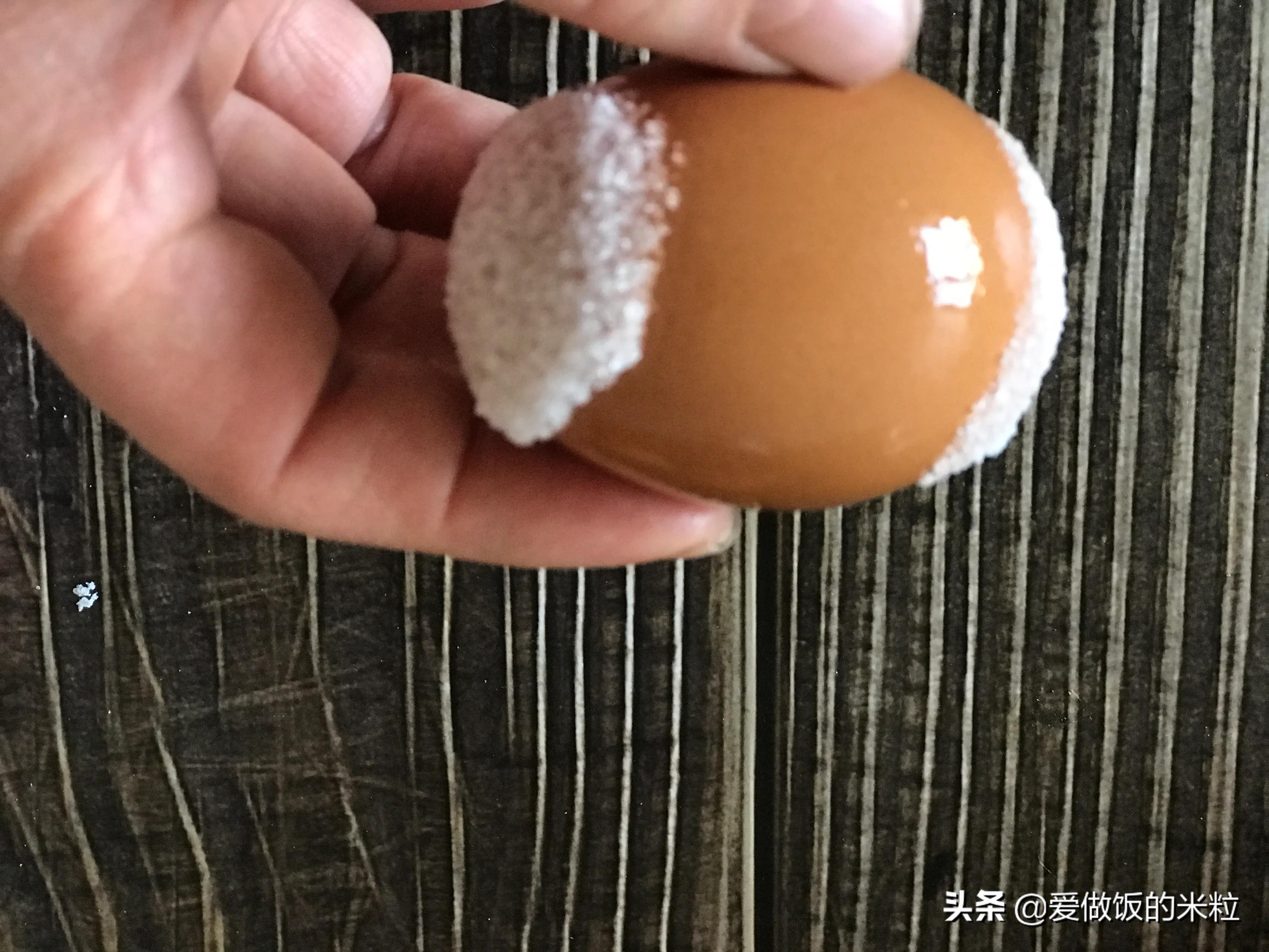 自制咸鸡蛋不咸还流油怎么做,怎么腌咸鸡蛋不太咸还流油