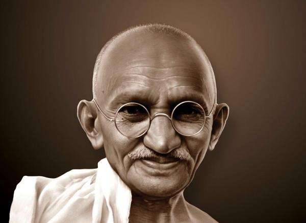 自己长得不白净，还敢歧视非洲人，这就是印度的民族解放运动领袖