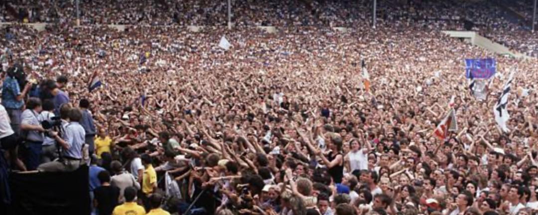 因为疫情取消演唱会的人,因为疫情取消演唱会的明星