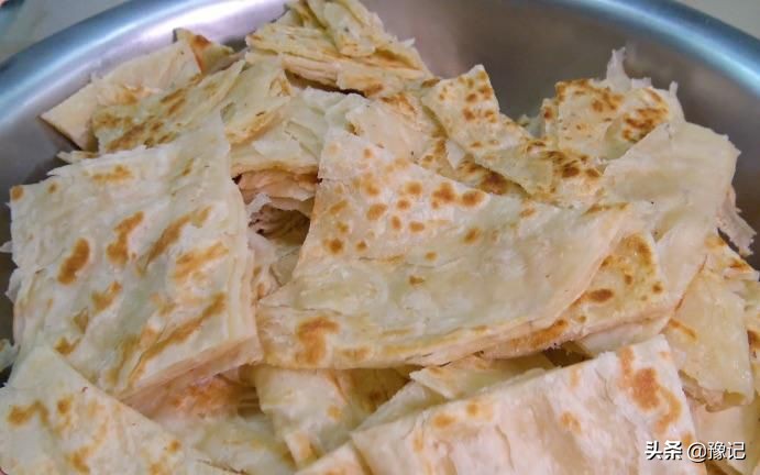 过去的八月十五，衡量儿媳的孝心，就看一碗泼顶子菜