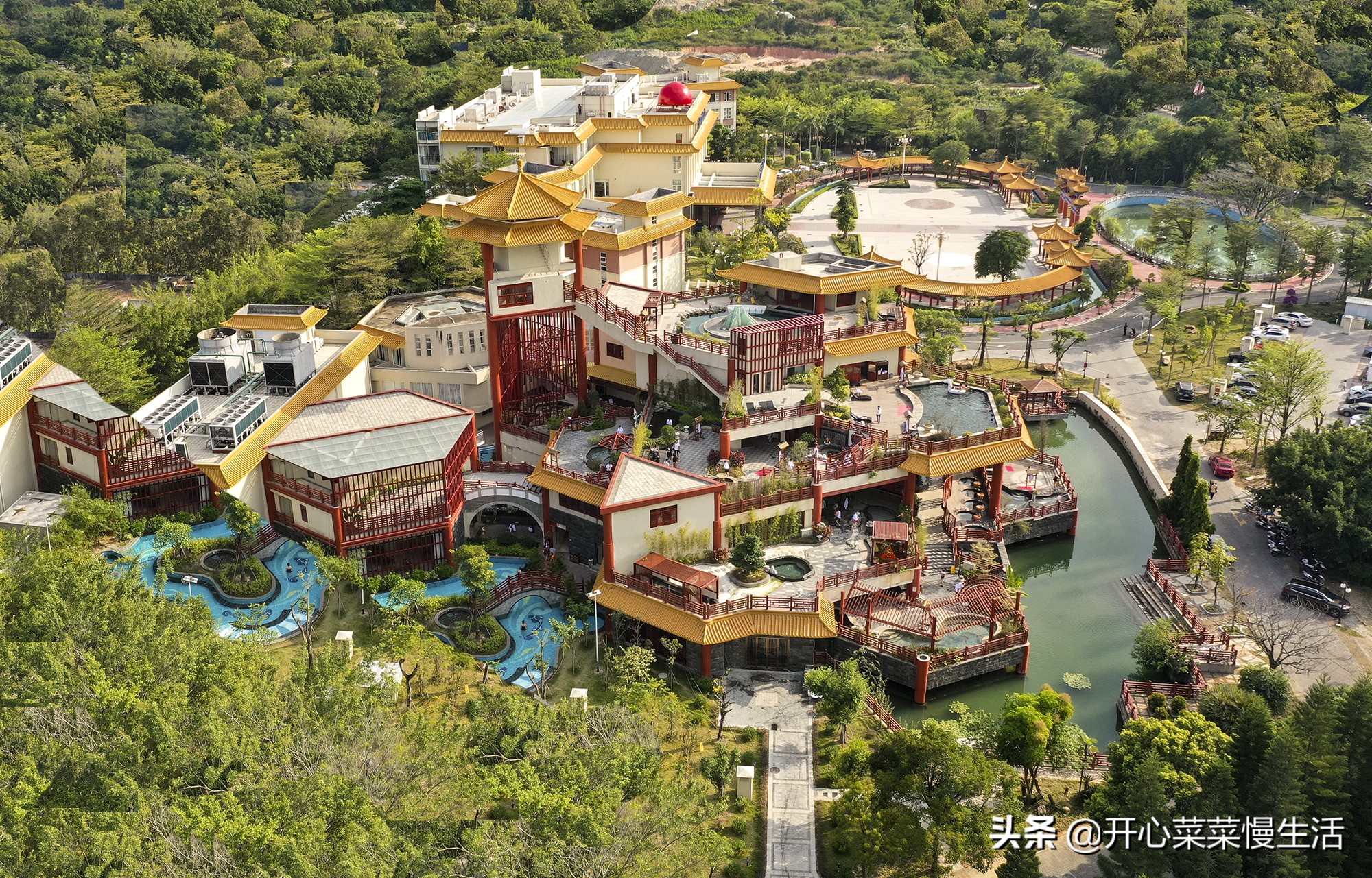 广东潮州有个温泉梯田，被人誉为蓬莱仙境，有粤东第一温泉之称