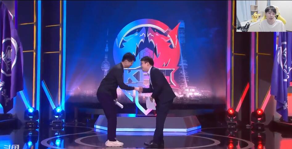 kpl双方教练,kpl教练握手小兽久哲