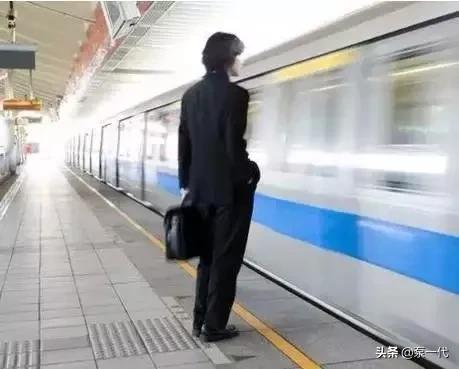 伯努利原理通俗易懂解释,文丘里效应和伯努利原理的区别