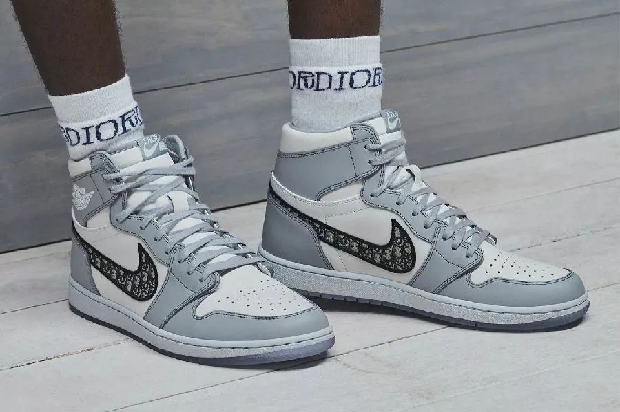 adidas最贵衣服,adidas最贵的鞋80万