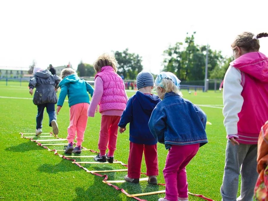 7个月宝宝会被被子窒息吗,多大的宝宝不会被被子窒息死亡