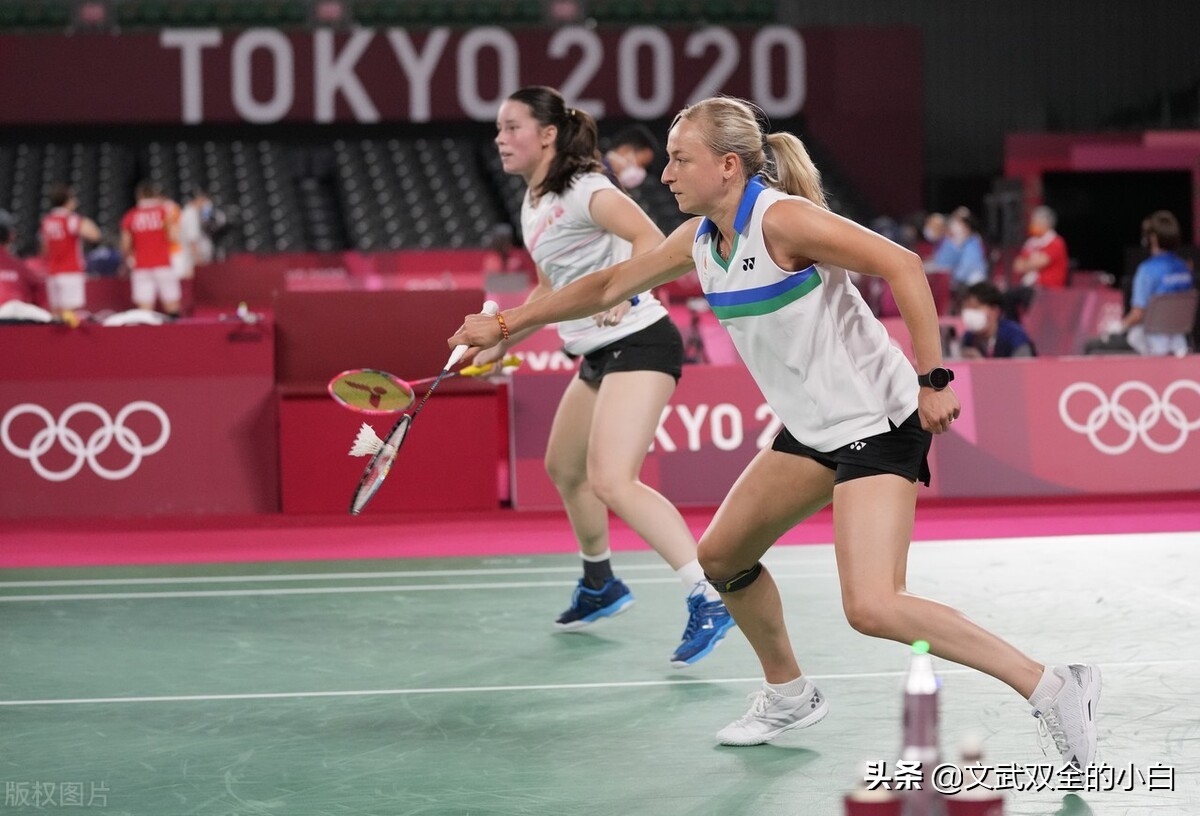 没有对比就没有伤害中国李宁,2020年东京奥运会国羽队服