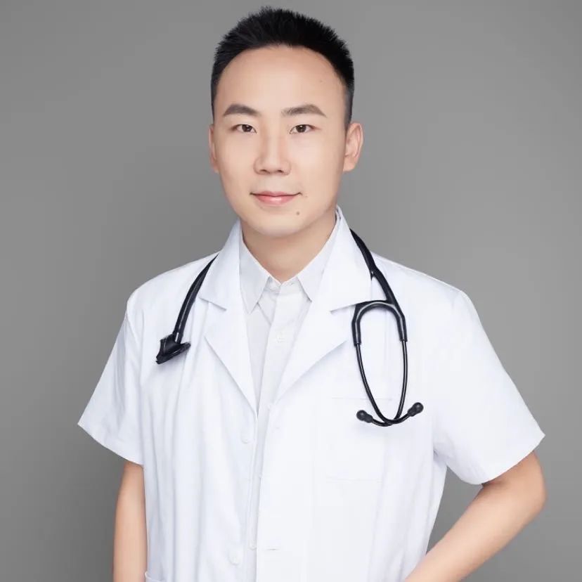 拔牙会引起肺部感染症状,女生拔牙感染