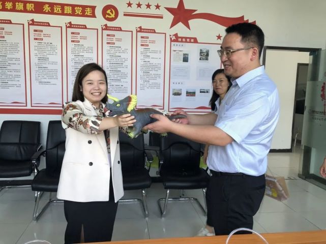 如何增强教师的幸福感,如何提高教师职业幸福感讲座