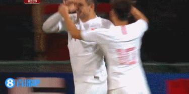 国足4大归化球员全部登场,国足久违的告捷