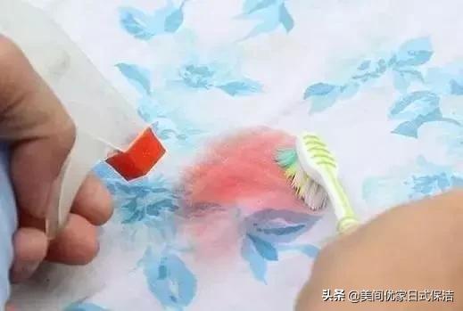 床品去污去黄妙招,床品油腻发黄怎么去除异味