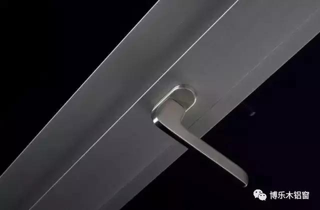 门窗断桥铝避坑,断桥铝窗要安副框有什么好处