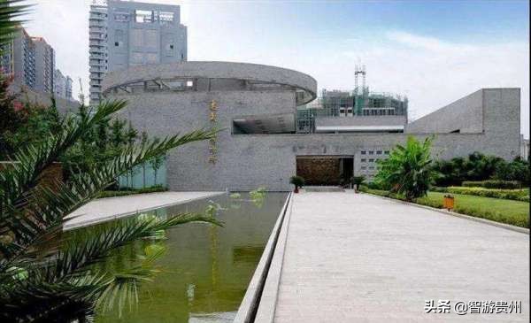 用艺术致敬美好,用艺术诠释青春的气息