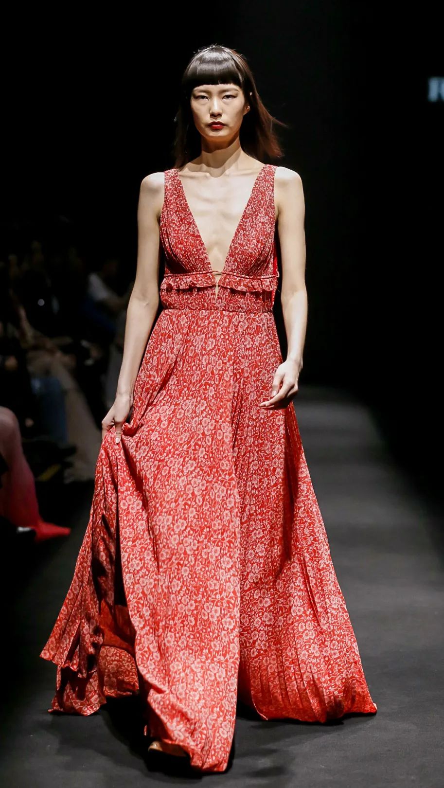 2021秋冬时尚单品,时尚2021秋冬时尚元素流行趋势