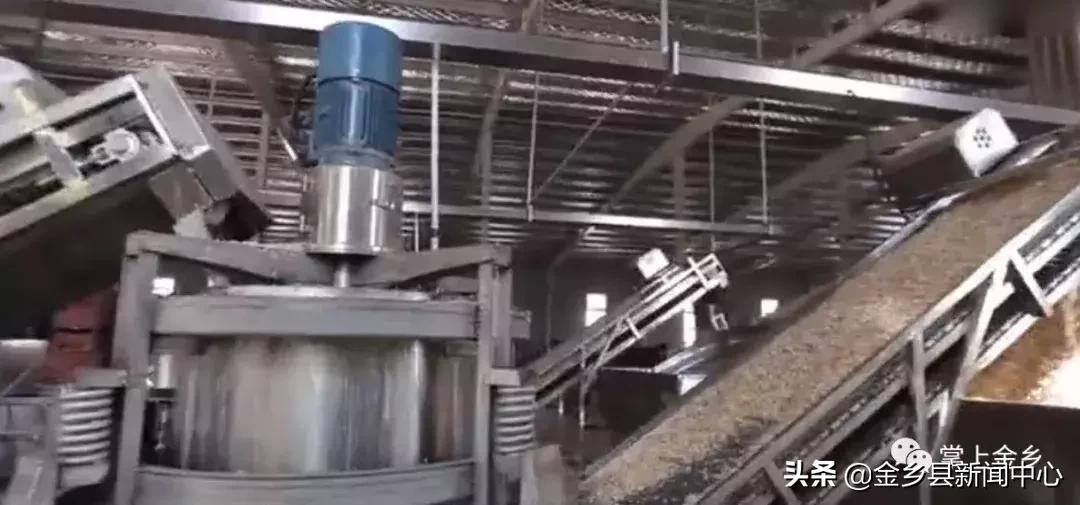 红五月邀请函,红色主题邀请函