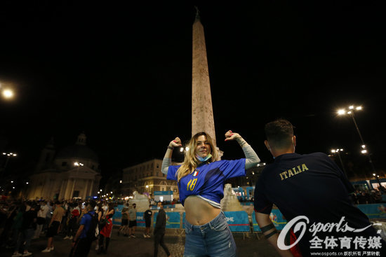 欧洲杯吐槽：揭幕战怪事多，土耳其竟被做成了一道“菜”