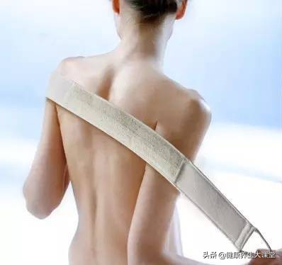 你的“背”泄漏你的“病”