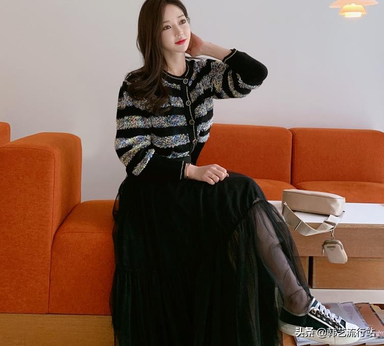 2020新春韩国毛衣款式第一波发布，一起分享编织主流最新流行趋势