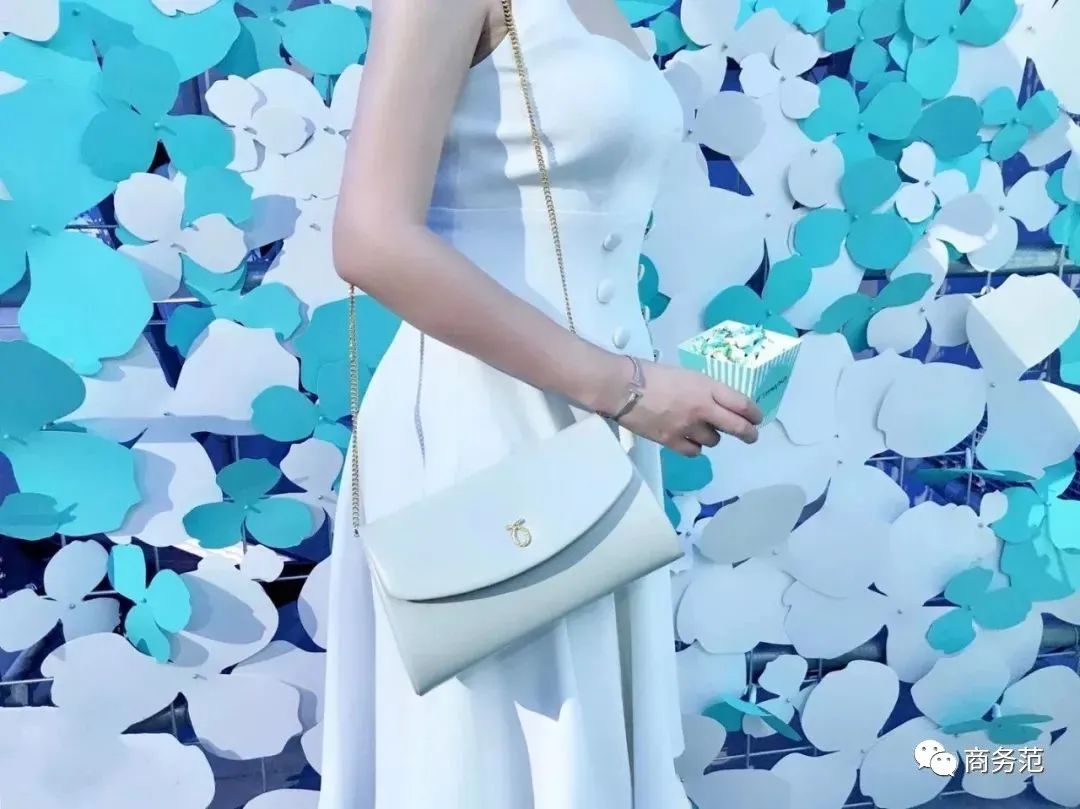 职场女生第一个包包,职场girls