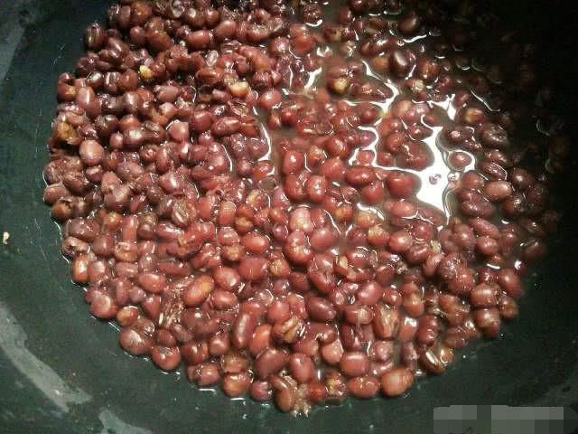 做红豆沙水多了怎样容易炒干,做红豆沙怎么去掉豆腥味