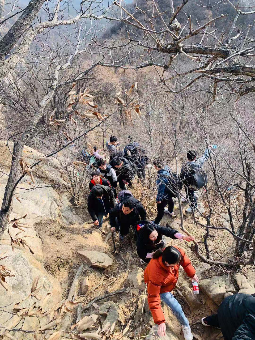郑州少林寺一天纯玩旅游团,郑州驴友张三疯龙门大峡谷