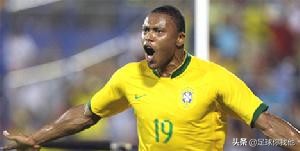 绰号和动物有关的巴西球星,巴西足球名将绰号小鸟