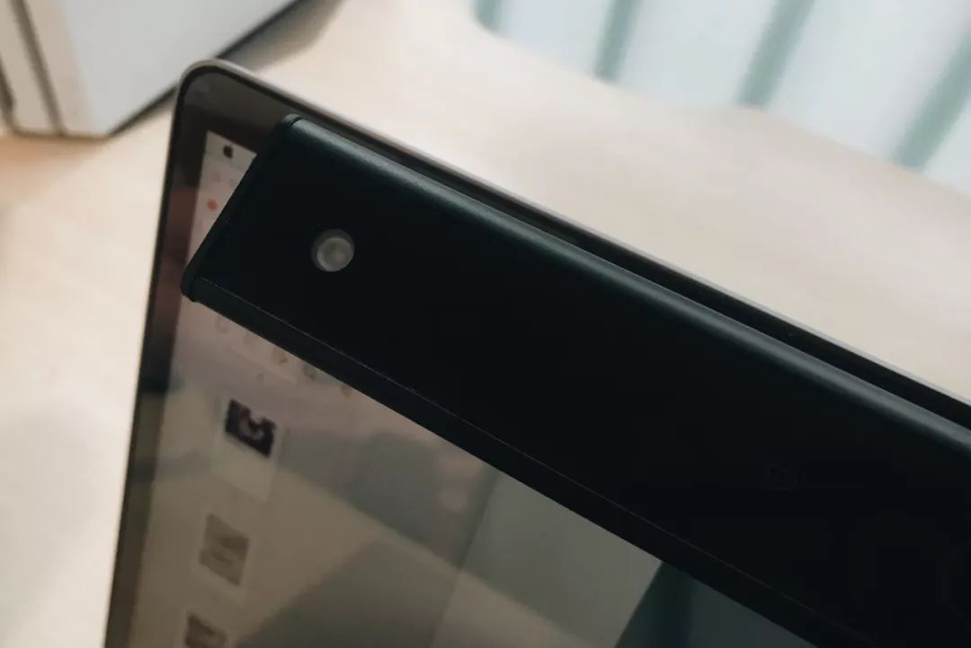 笔记本背光灯不亮维修,一个小配件多少钱