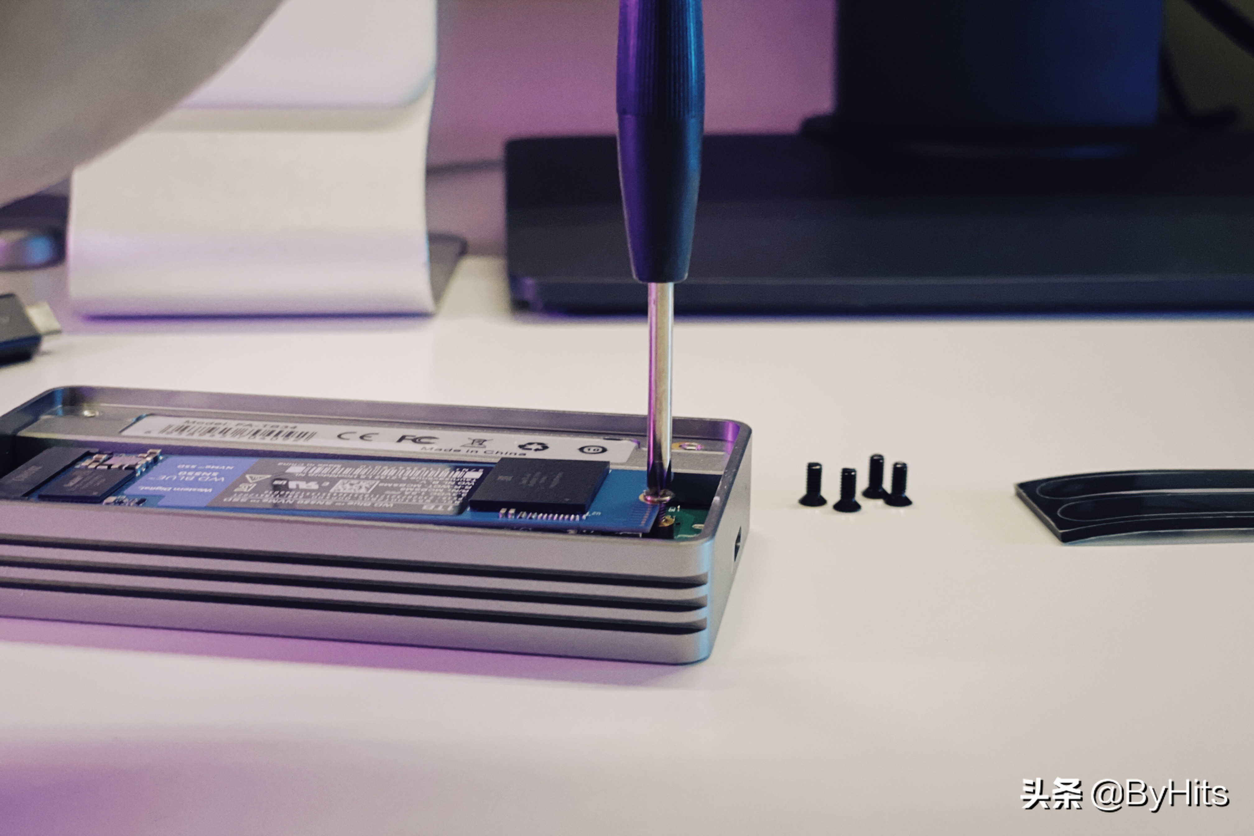 macbookprom1能加硬盘么,macbookprom1外接硬盘