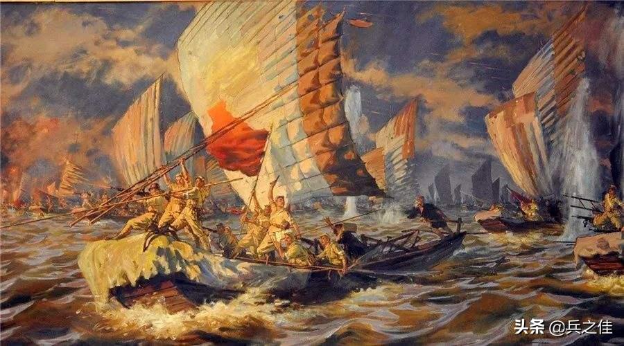 聂凤智缴获貂皮大衣，神气展示，陶勇一边叫好，一边悄悄烧个洞