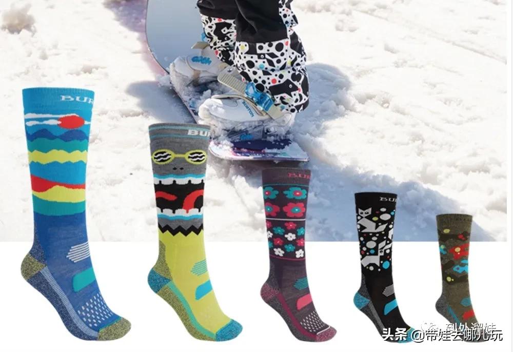 带孩子滑雪买装备,儿童滑雪新手必买装备清单