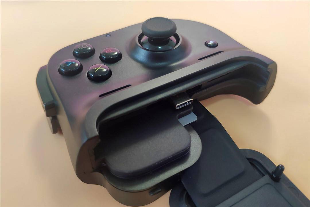 雷蛇骑仕手柄v2兼容什么游戏,雷蛇骑仕手柄v2深度测评