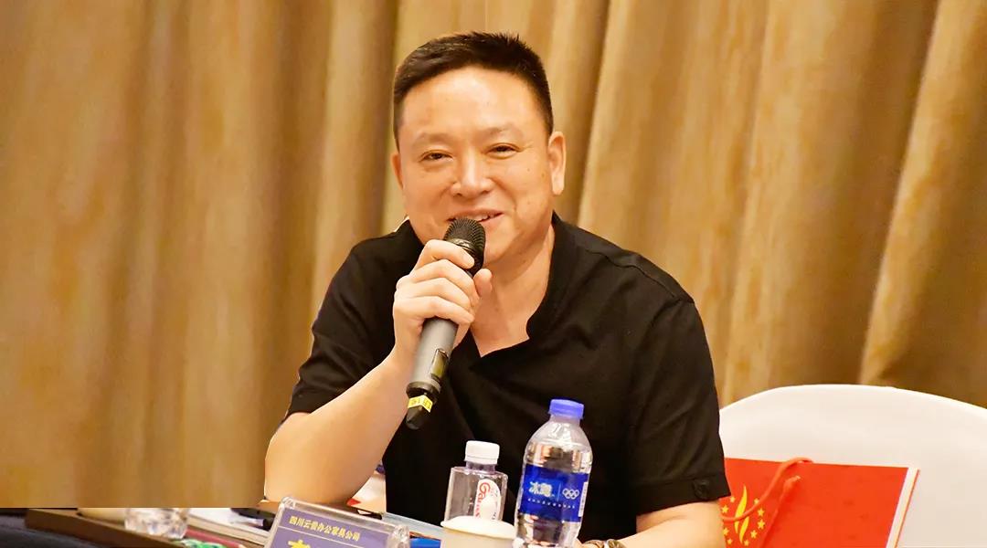 走进永亨—成都市家具商会举办办公家具标杆企业学习沟通沙龙活动