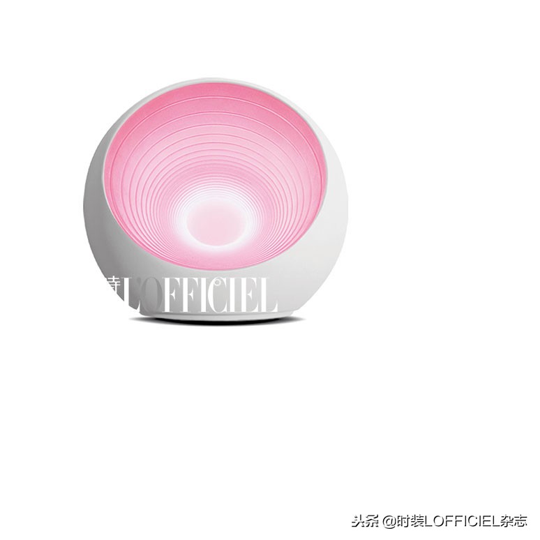 一束芬芳扑鼻的花,一束芳华水乳