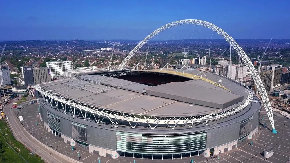 最漂亮的足球场设计图,荷花足球场