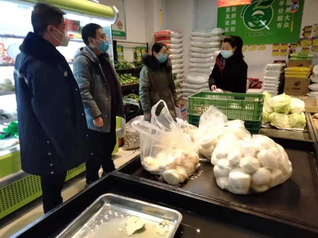 社区网格员抗击疫情典型案例,社区众志成城抗击疫情工作报告