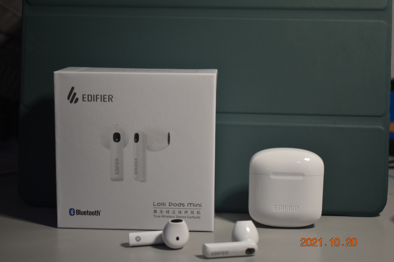 测试耳机lollipodspro,漫步者lollipods蓝牙耳机防水测试