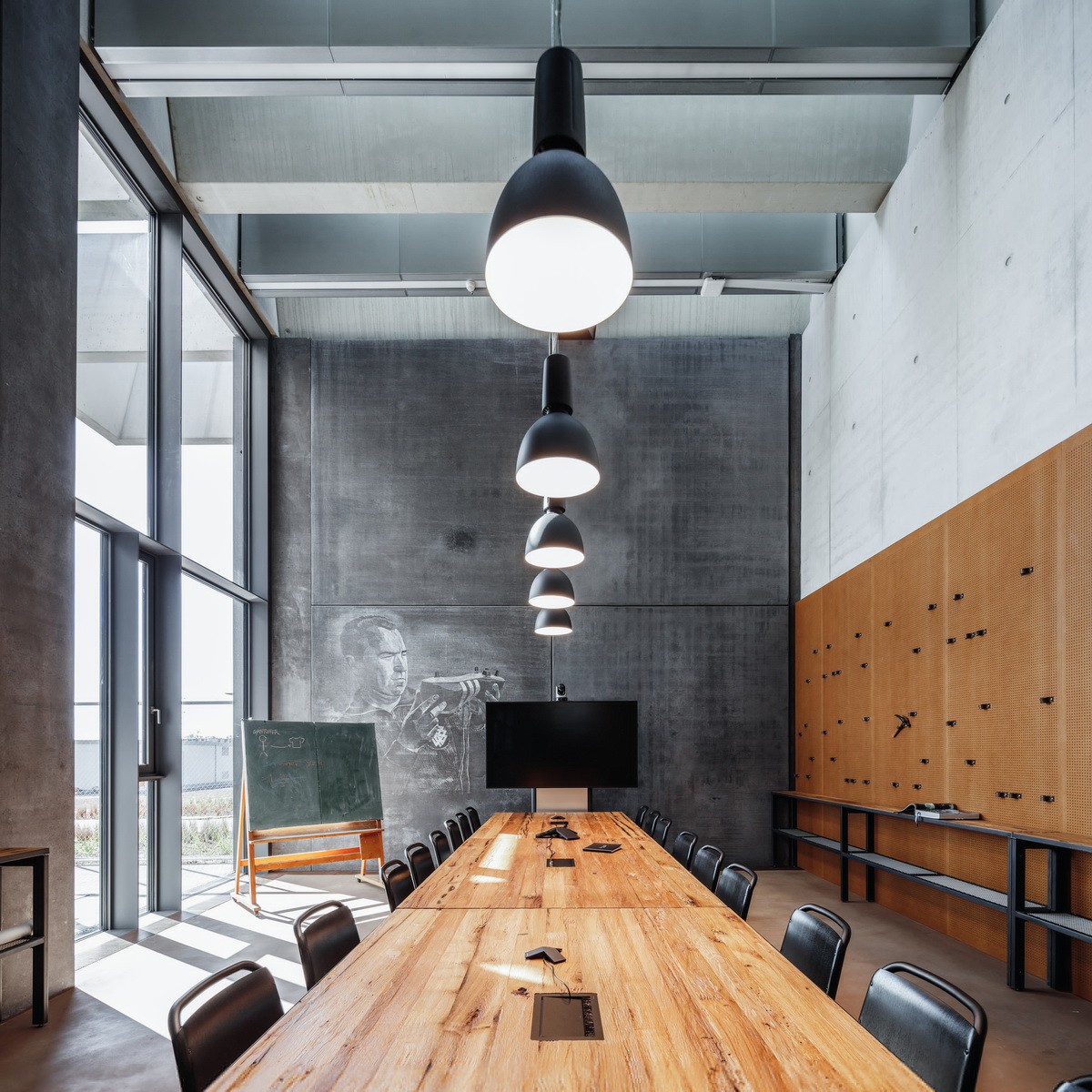 阿迪达斯是美国还是德国,德国阿迪达斯