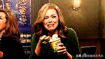 暴食｜白天坚持好好地，一到晚上就暴食？杜绝6种“暴食触发器”