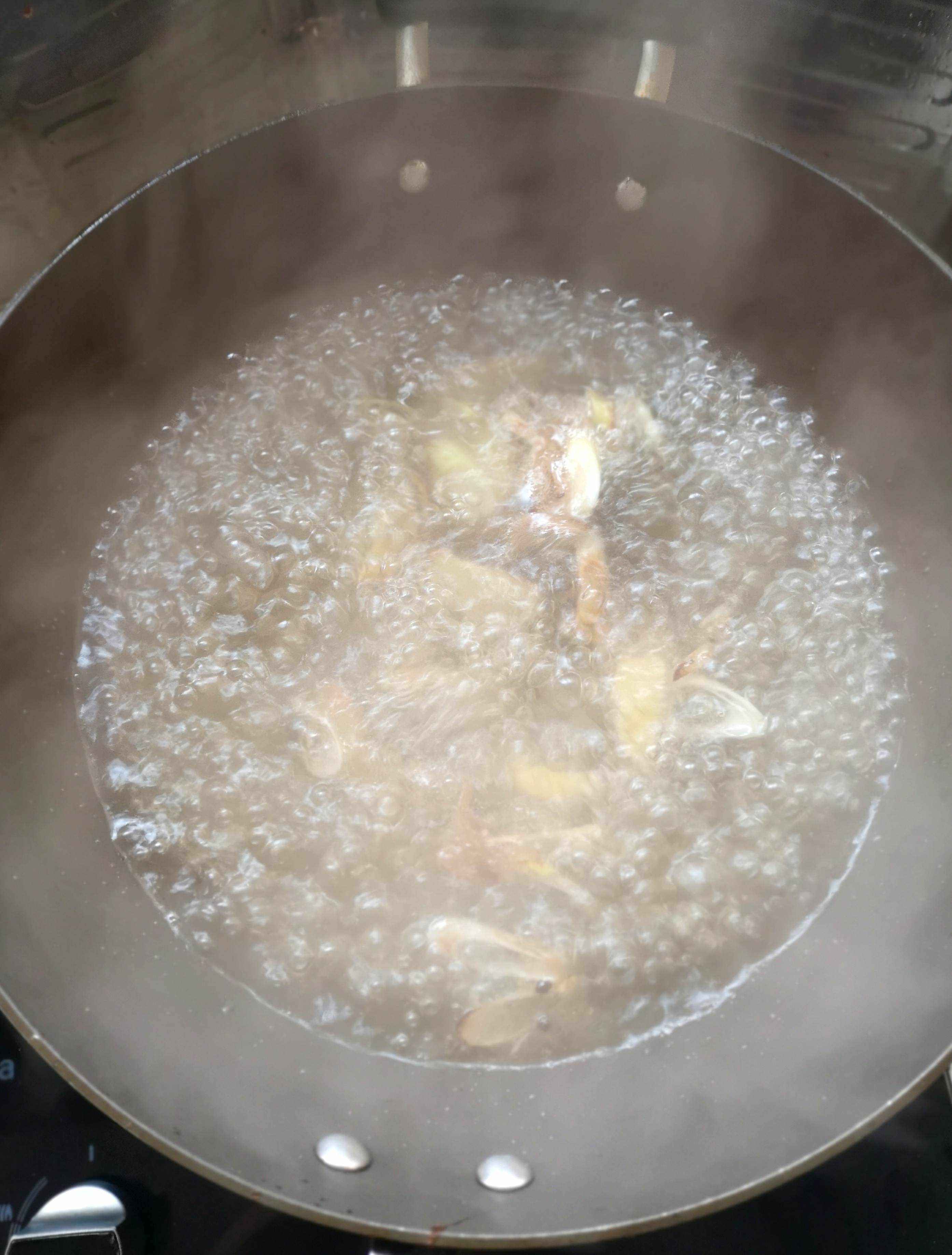 白鲢鱼炖豆腐汤正宗做法,炖鲢鱼豆腐汤不腥的正确方法