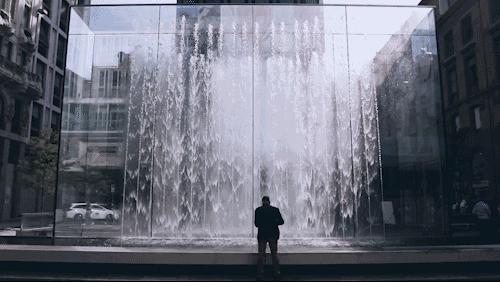 苹果在新加坡做了个球，或成地标级别的网红打卡圣地