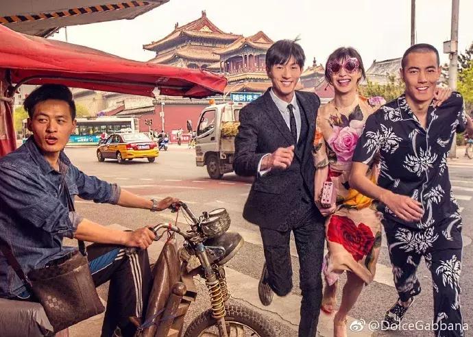 欧阳娜娜的匡威代言人,欧阳娜娜匡威焦糖奶茶