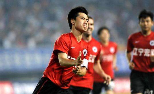 肇俊哲为辽足献上32年生涯的爱,肇俊哲爱新觉罗后裔