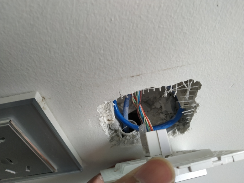 网线插座问题及解决方法,家里网线接口小插不上怎么办