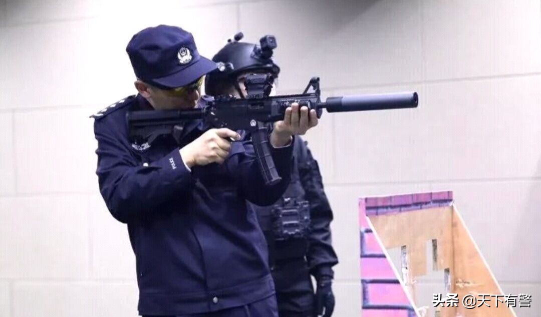 陆军特种兵和特警哪个更厉害,中国特种兵和特警哪个更厉害