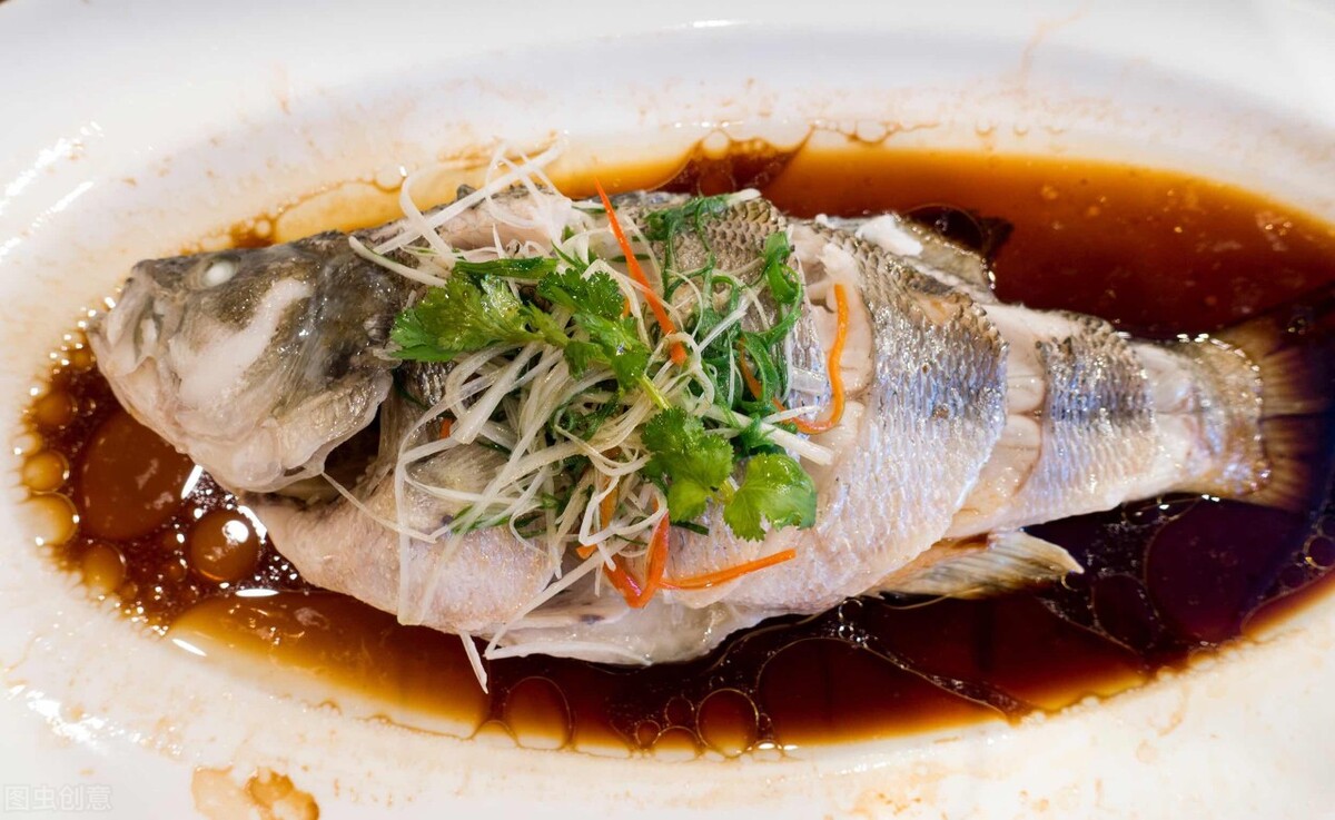 鱼刺卡喉怎么办喝醋,鱼刺卡喉的最佳处理办法