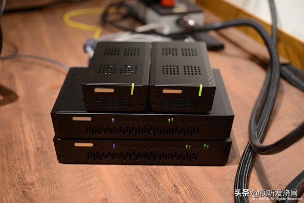 直接提升串流音乐的声音：SOtMsNH-10G网络交换器