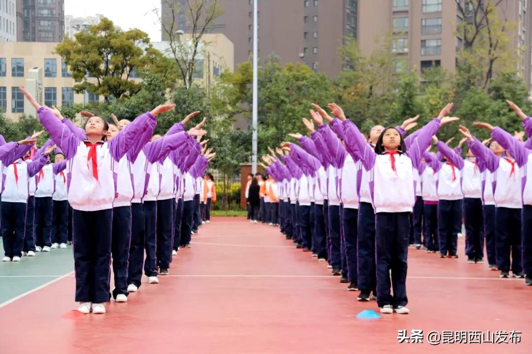 昆一中西山学校跟昆三中西山学校,西山教育宣传月