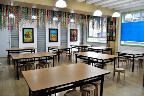 石笋街小学有几个校区,名校巡礼