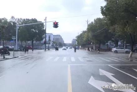 路通了桥畅了市民出行更加方便了,即将通车的断头路