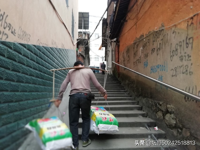 福安市赛岐挑运工用勤劳和宽厚肩膀挑起一片天